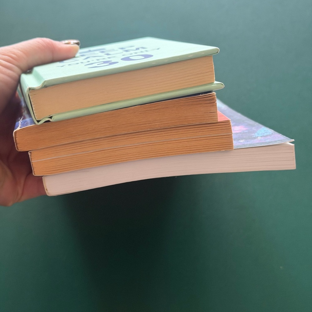 Book Bundle - Picture 6 of 6